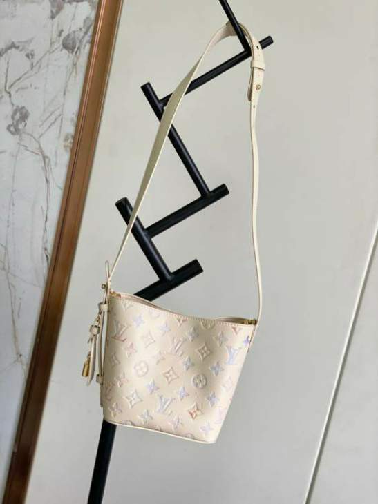 Picture of Louis Vuitton Handbags _SKUfw206730606fw